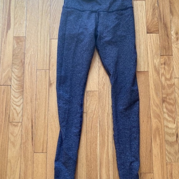 Lululemon leggings - Picture 1 of 1